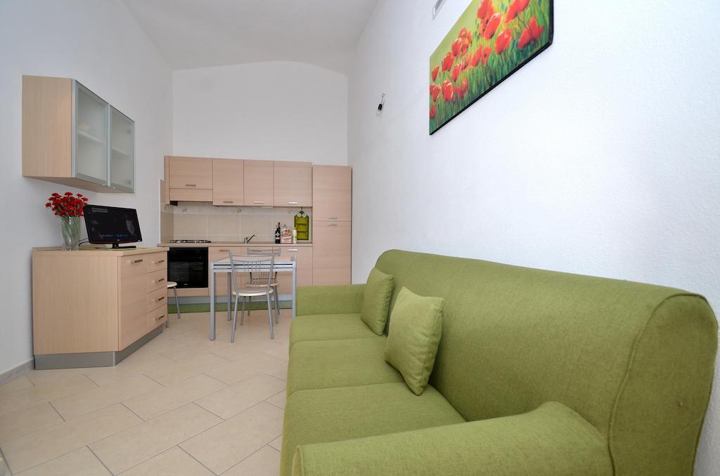 Ferienwohnung Residenze Gli Ulivi Orosei Zimmer foto